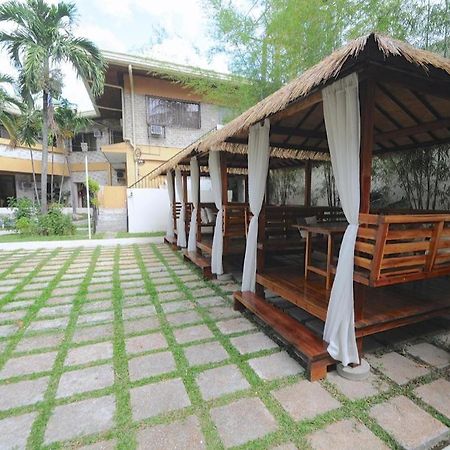 Vacation Hotel Cebu Екстер'єр фото