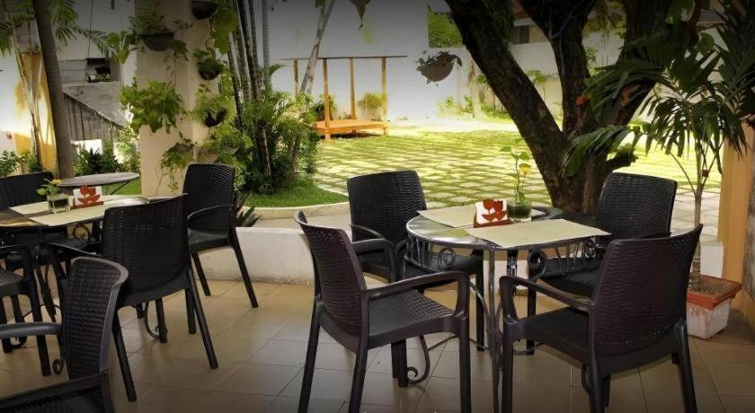 Vacation Hotel Cebu Екстер'єр фото