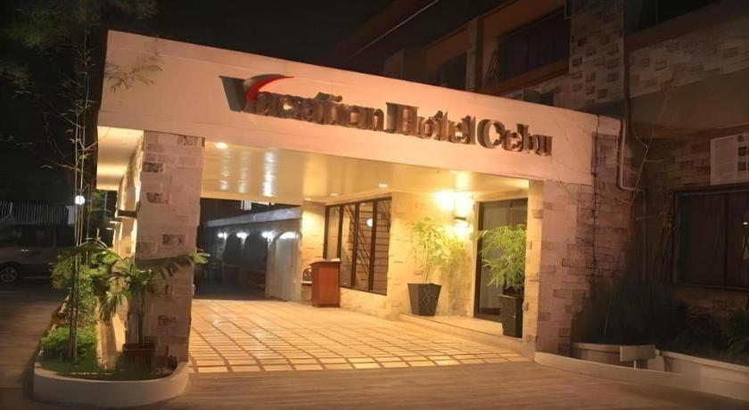 Vacation Hotel Cebu Екстер'єр фото